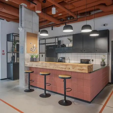 Aparttrans West - Tarczynski Arena * Wrocław